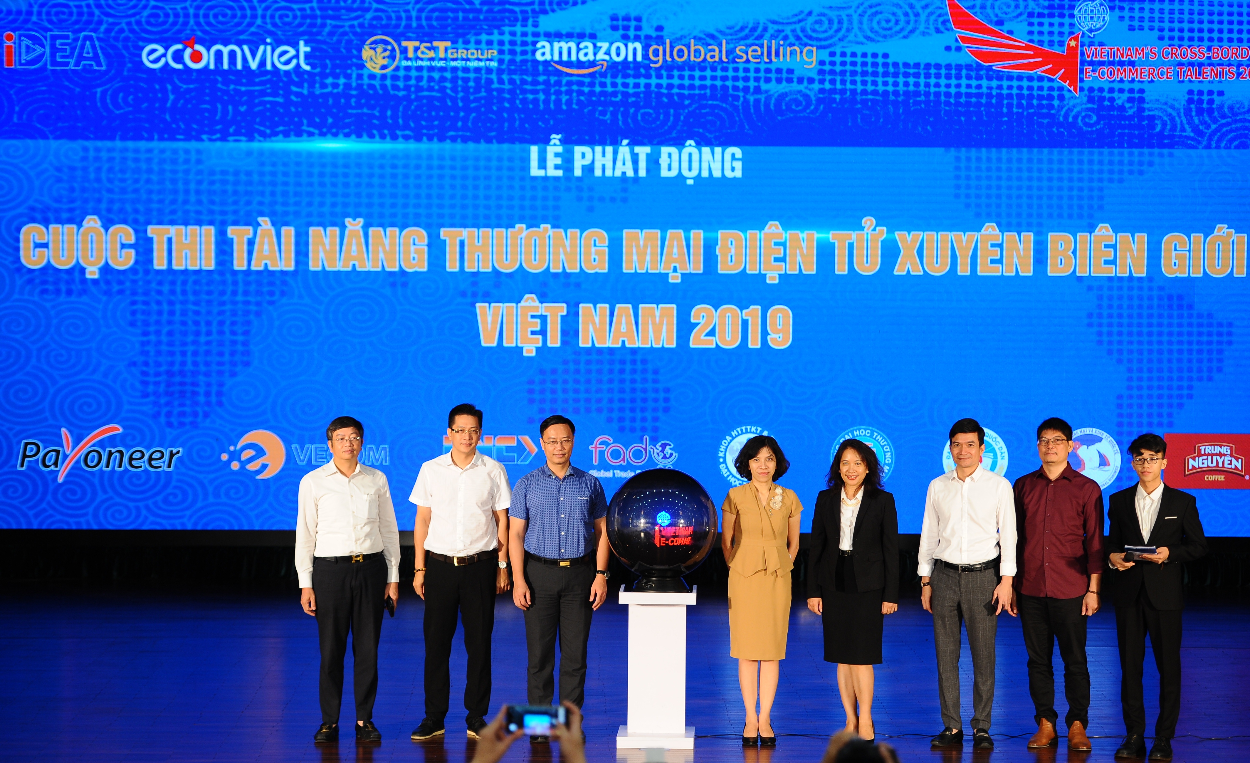 Phát động Cuộc thi tìm kiếm tài năng thương mại điện tử xuyên biên giới